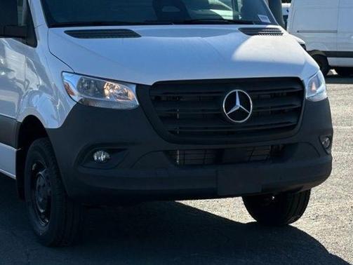 2025 Mercedes-Benz Sprinter 2500 High Roof