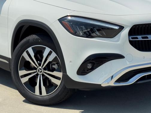 2026 Mercedes-Benz GLA 250 Base