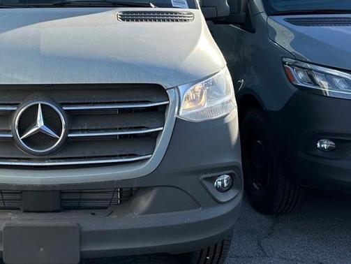 2025 Mercedes-Benz Sprinter 2500 High Roof