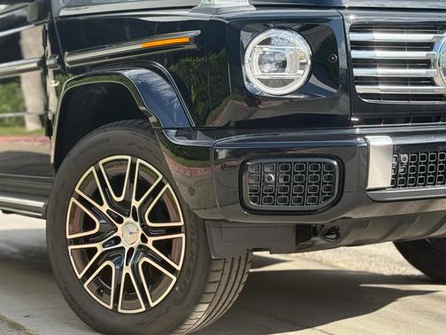 2025 Mercedes-Benz G-Class Base