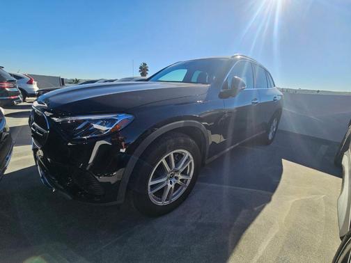 2025 Mercedes-Benz GLC 300 Base 4MATIC