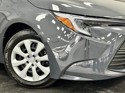 UNDERGROUND 2026 Toyota Corolla Hybrid LE