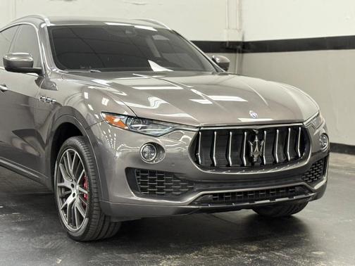 2017 Maserati Levante S