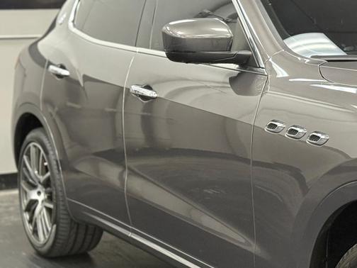 2017 Maserati Levante S