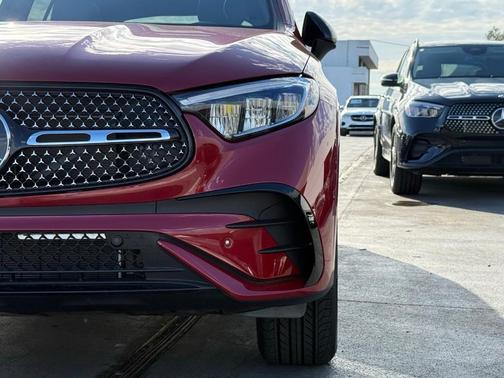 2026 Mercedes-Benz GLC 350e Base 4MATIC