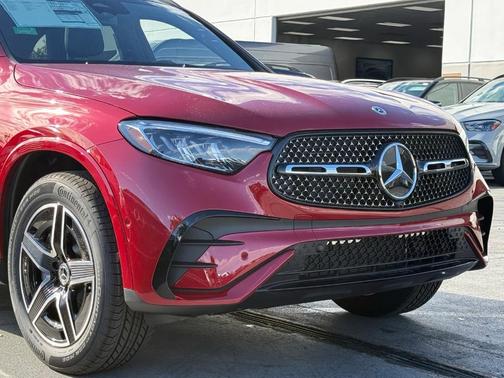 2026 Mercedes-Benz GLC 350e Base 4MATIC