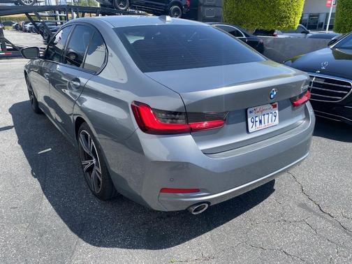 Skyscraper Gray Metallic 2023 BMW 330 i