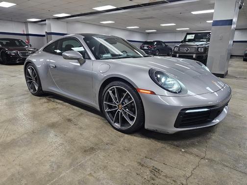 2023 Porsche 911 Carrera