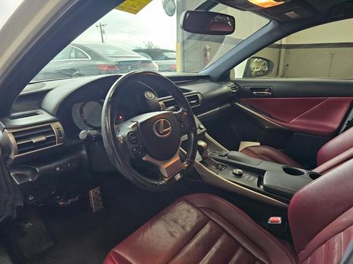 2016 Lexus IS 200t Base