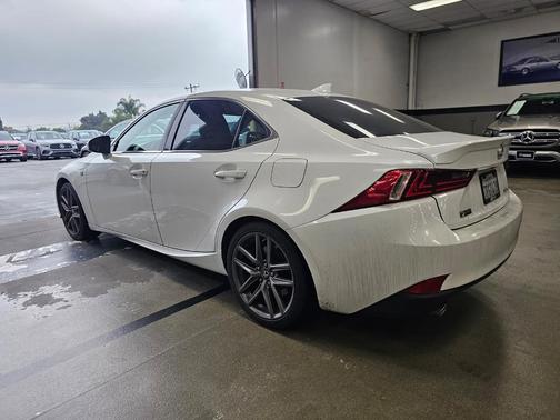 2016 Lexus IS 200t Base