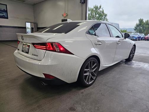 2016 Lexus IS 200t Base