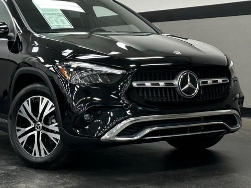 2025 Mercedes-Benz GLA 250 Base