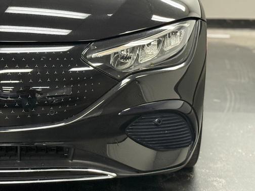 2023 Mercedes-Benz EQE 500 Base 4MATIC