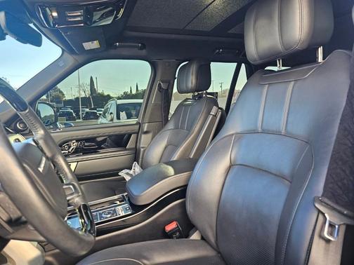 2021 Land Rover Range Rover P525 HSE Westminster