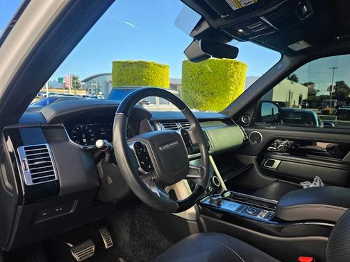 2021 Land Rover Range Rover P525 HSE Westminster