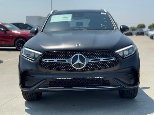 2026 Mercedes-Benz GLC 300 Base