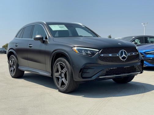 2026 Mercedes-Benz GLC 300 Base