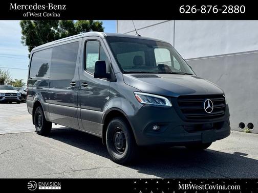 2026 Mercedes-Benz Sprinter 2500 144 WB Standard Roof Crew