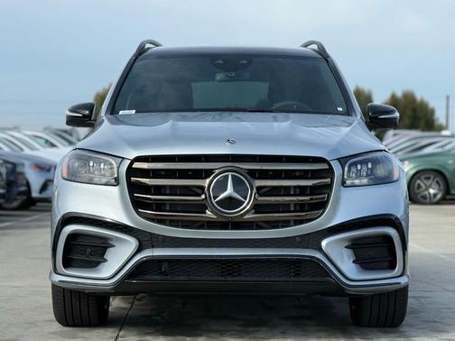 2026 Mercedes-Benz GLS 450 4MATIC