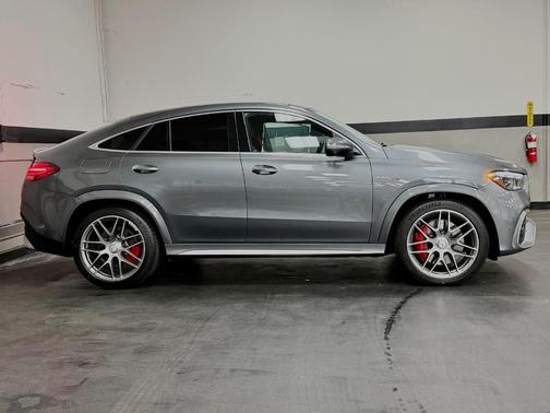 Selenite Gray Metallic 2024 Mercedes-Benz AMG GLE 63 S