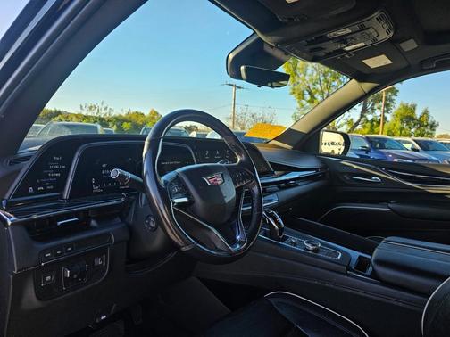 2021 Cadillac Escalade Sport