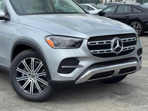 Silver Metallic 2026 Mercedes-Benz GLE 350 Base