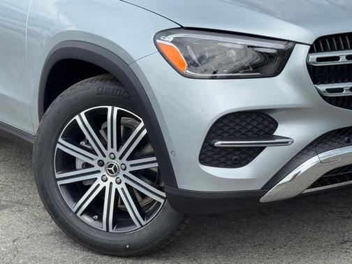 Silver Metallic 2026 Mercedes-Benz GLE 350 Base