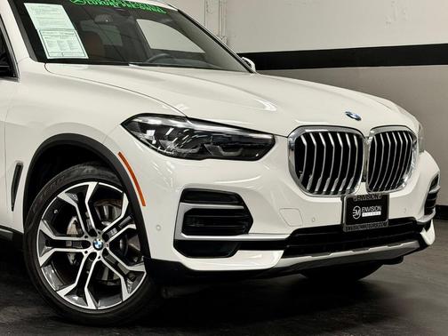 Alpine White 2023 BMW X5 sDrive40i