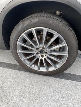 Iridium Silver Metallic 2020 Mercedes-Benz GLC 300 Base