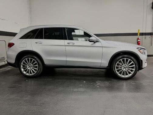 Iridium Silver Metallic 2020 Mercedes-Benz GLC 300 Base