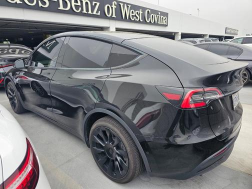 2020 Tesla Model Y Long Range