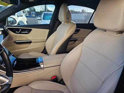 2022 Mercedes-Benz C-Class C 300