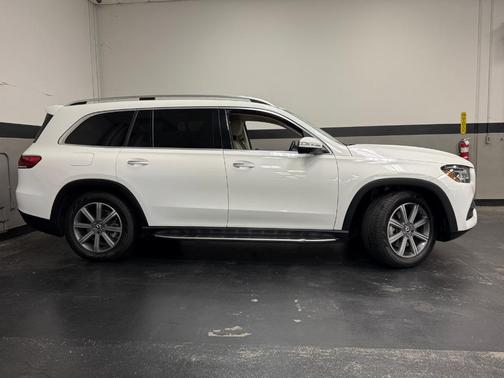 2021 Mercedes-Benz GLS 450 4MATIC