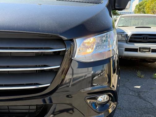 2025 Mercedes-Benz Sprinter 3500XD High Roof