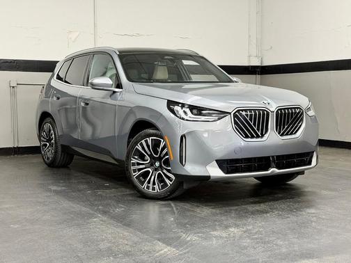 Skyscraper Gray Metallic 2025 BMW X3 30 xDrive