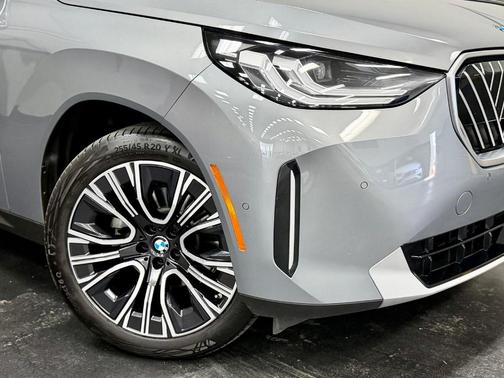 Skyscraper Gray Metallic 2025 BMW X3 30 xDrive