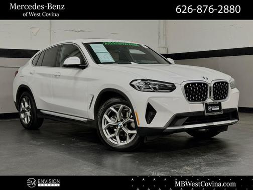 White Metallic 2023 BMW X4 xDrive30i