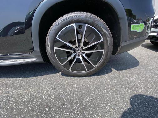 Obsidian Black Metallic 2023 Mercedes-Benz EQS 450+ Base