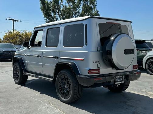 2025 Mercedes-Benz G-Class Base