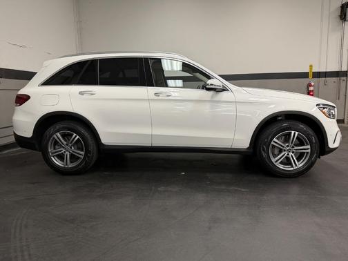 2022 Mercedes-Benz GLC 300 Base 4MATIC