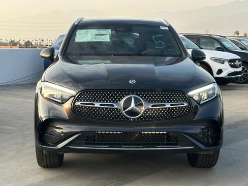 2025 Mercedes-Benz GLC 300 Base