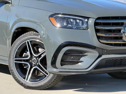 2026 Mercedes-Benz GLS 450 4MATIC
