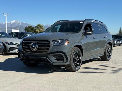 2026 Mercedes-Benz GLS 450 4MATIC