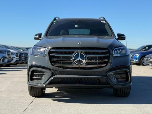 2026 Mercedes-Benz GLS 450 4MATIC