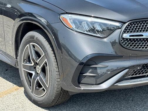 2025 Mercedes-Benz GLC 350e Base 4MATIC