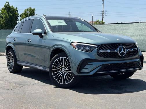 Silver Metallic 2026 Mercedes-Benz GLC 300 Base