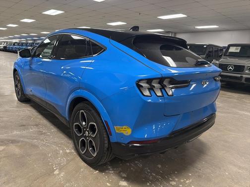 2022 Ford Mustang Mach-E GT