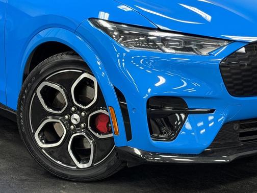 2022 Ford Mustang Mach-E GT