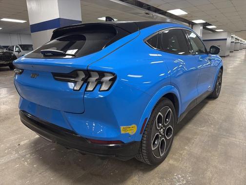2022 Ford Mustang Mach-E GT