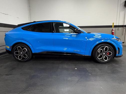 2022 Ford Mustang Mach-E GT